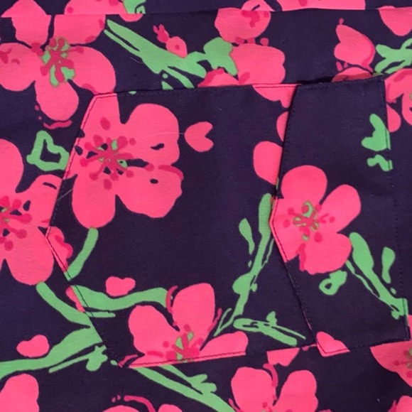 Lilly Pulitzer Long Sleeve Pink Floral Shirt Small - Picture 6 of 8